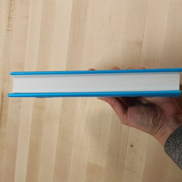 NEW Feral Creatures hardcover by Kira Jane Buxton - Picture 3 of 7